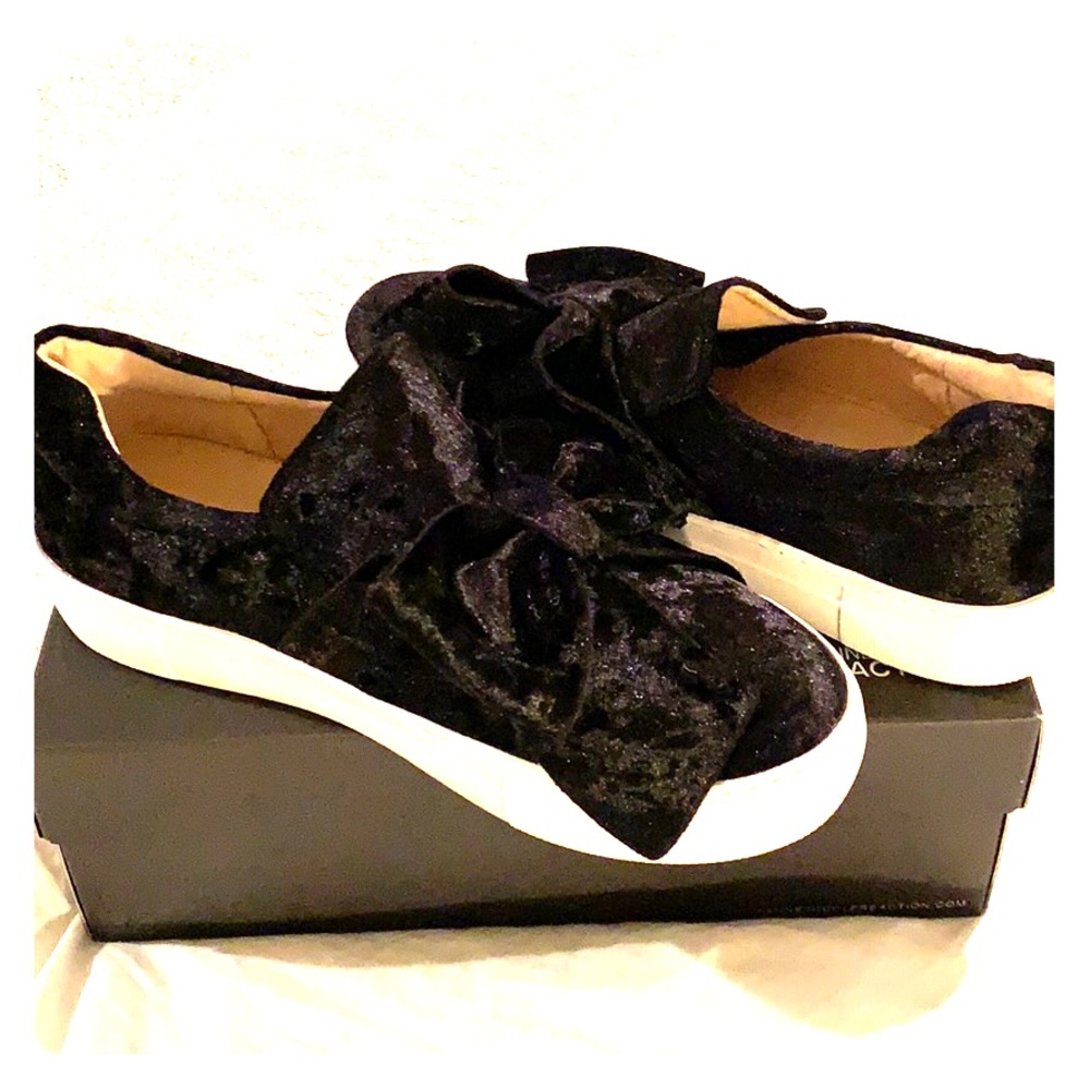 Black JL Slides